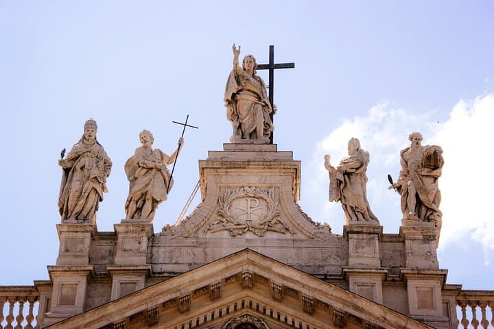St. Peter's Basilica & Underground Express Guided Tour