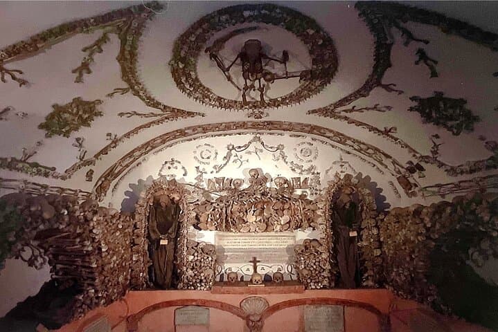 Capuchin Crypts Tour with Dark History Walk (Small Group)
