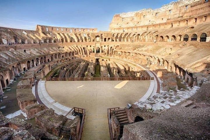 Private Colosseum Tour with Roman Forum and Palatine Hill Access