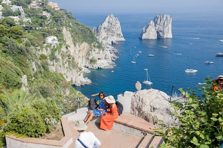 Capri by Land and Sea Group Tour from Salerno, Amalfi & Positano