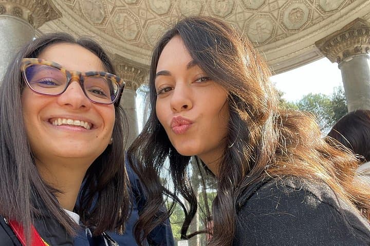 Sad Souls of Villa Borghese: Self-Guided Mystery Walk in Rome