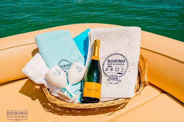 Polignano a Mare luxury boat tour, aperitif, diving and snorkeling