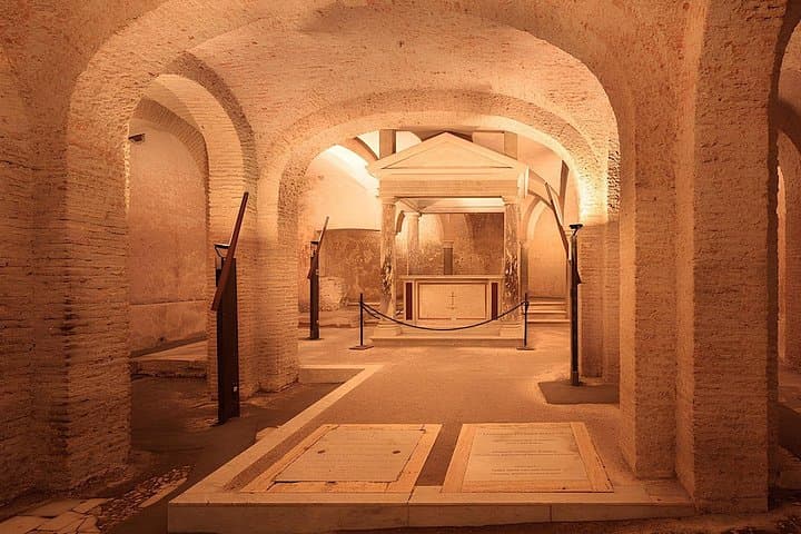 Basilica of San Clemente Underground with Panoramic Bus Tour