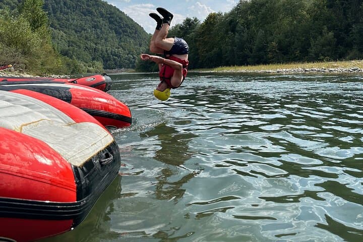 Rafting activities with the family in Lucca + free pictures