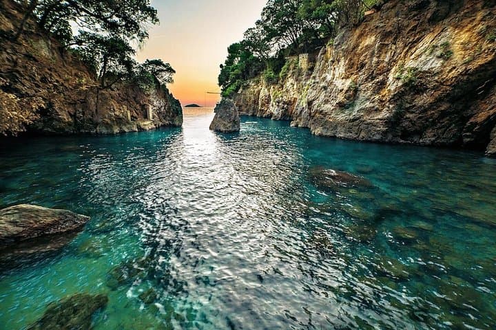 Portovenere & Three Islands Sunset Boat Tour from La Spezia
