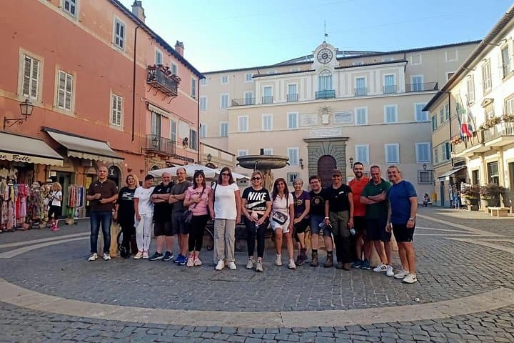 Rome: Castelli Romani Day Trip by Train and E-Bike