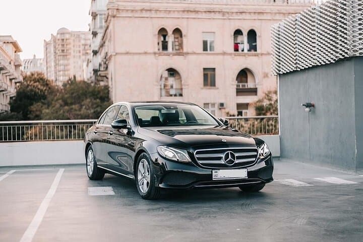 Genoa by Yourself with English Chauffeur - 4 or 8 hrs disposal by car or van
