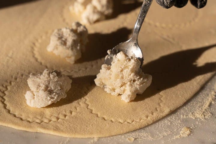 Pasta & Traditional Sorrento Cuisine with Pickup - 100% Hands On