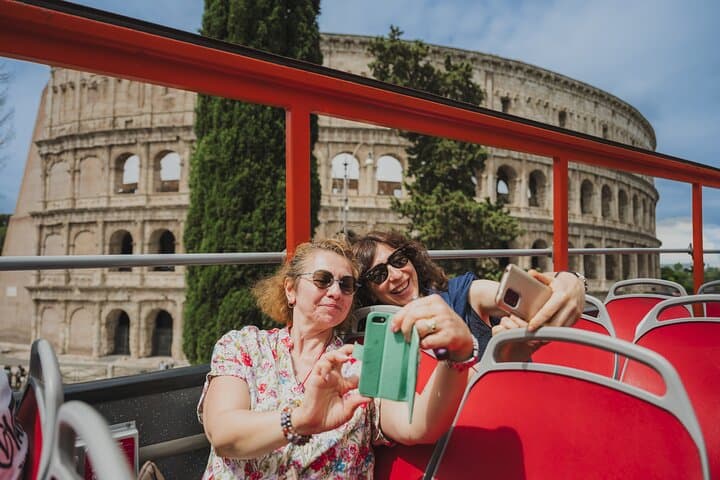 Explore Ancient Rome from Civitavecchia Hop on Hop Off Bus Tour