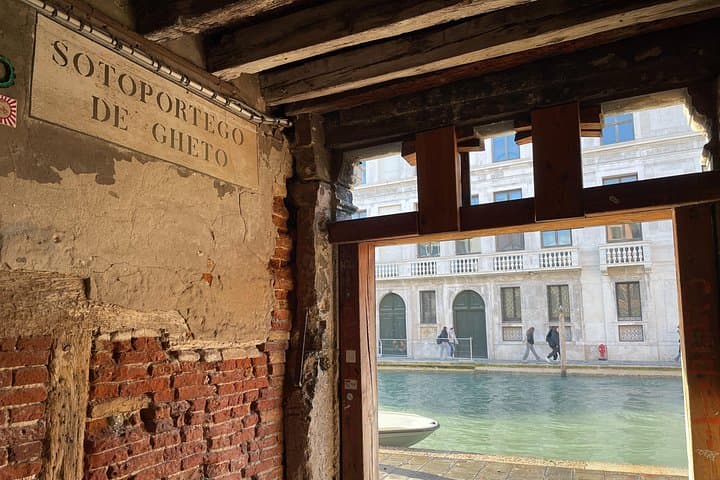 Venice: Guided Tour of Synagogues with a Local Guide