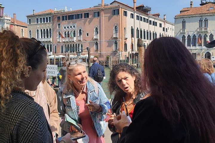 Venice City Highlights Small Group Tour with a local guide