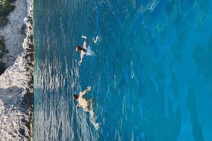 4-Hour Boat Tour of Capri