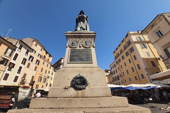 Rome Traditional Eateries Food Crawl and Guided Tour with Simona
