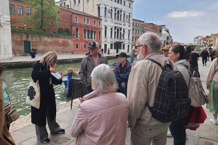 Venice's Food Tour with Authentic Local Tastings and Sightseeing