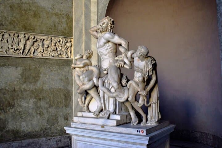 Vatican & Sistine: Private Evening Tour, Fewer Crowds