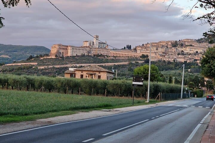 8 Days Tuscany and Umbria Luxury Tour with Private Driver & Guide