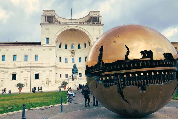 Vatican & Sistine: Private Evening Tour, Fewer Crowds