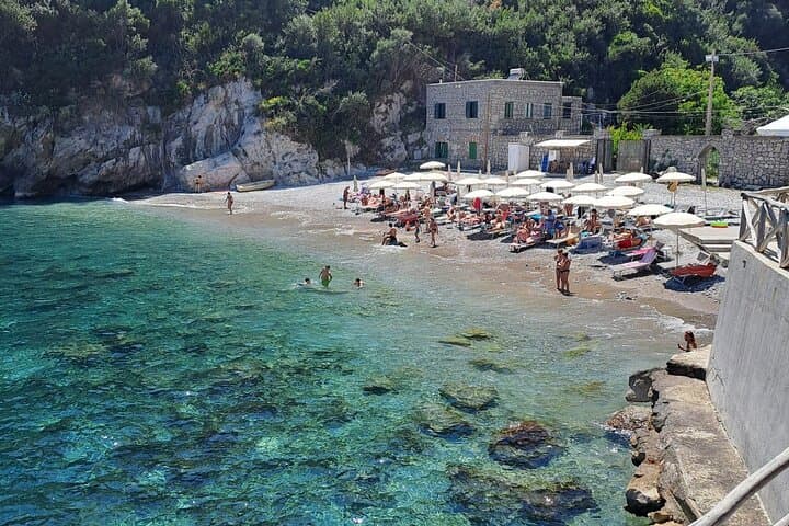 Private Boat Tour Along the Amalfi Coast