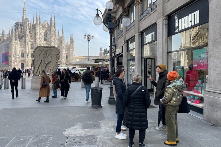 Milan History & Street Food Tour with Wine Tasting