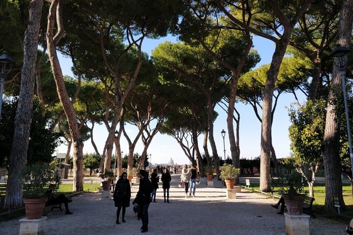Small-Group Rome Walking Tour: Aventine Hill & Circo Massimo
