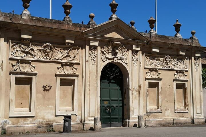 Small-Group Rome Walking Tour: Aventine Hill & Circo Massimo