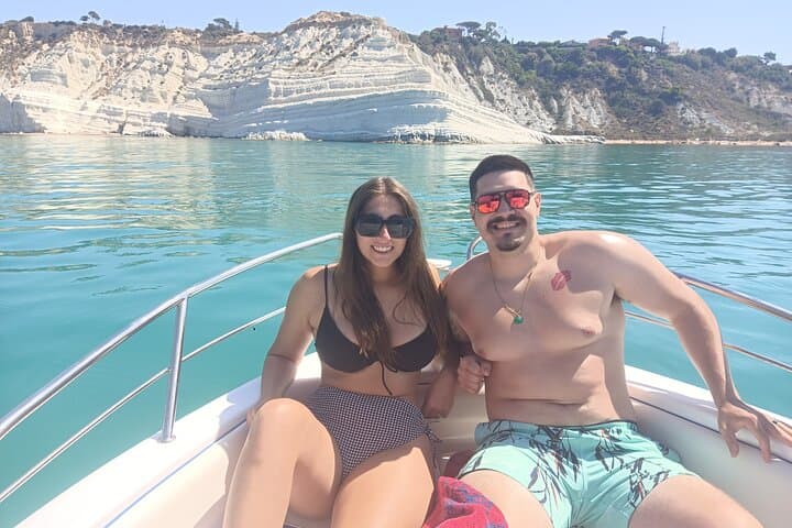 One and a half hour boat excursion to Scala Dei Turchi