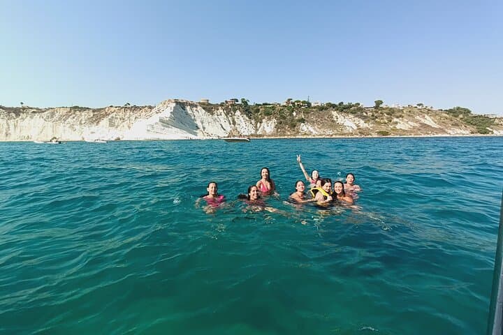 One and a half hour boat excursion to Scala Dei Turchi