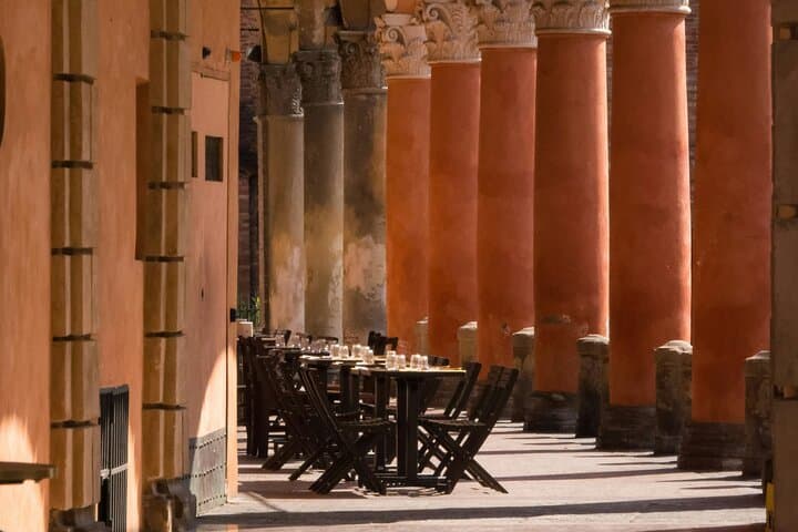 Private Transfer from Bologna Airport to Bologna city