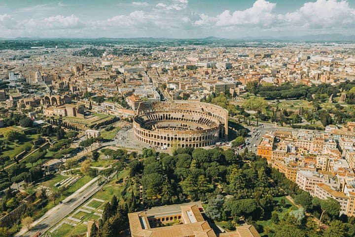 Colosseum Underground VIP All Access Tour with Ancient Rome