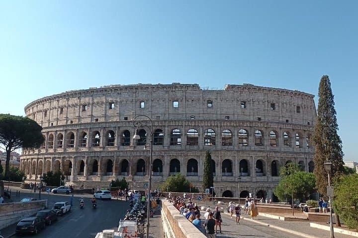 8 Days Tuscany and Umbria Luxury Tour with Private Driver & Guide