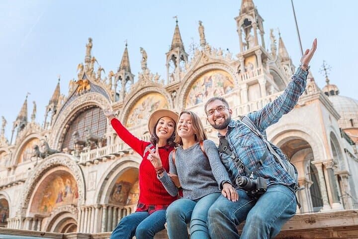 7 Hour Deluxe Venice Shore Excursion from Ravenna