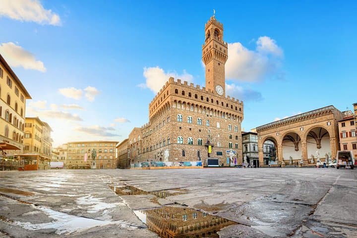Private direct transfer from Venice to Florence in a private car
