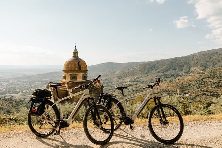 Escape from Florence to Cortona: 5-Star Hotel, Tours, Activities