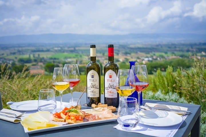 Enjoy and Taste the Flavors of Wine in an Open-air Venue