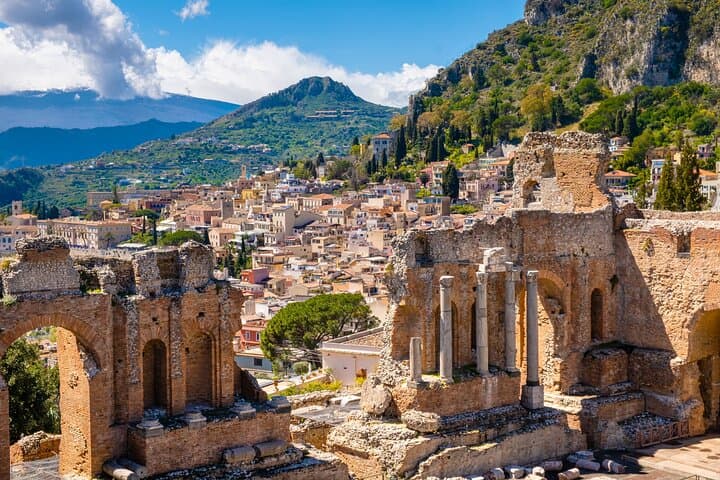 8 Day Sicily: Island of Treasures Small Group Tour from Catania