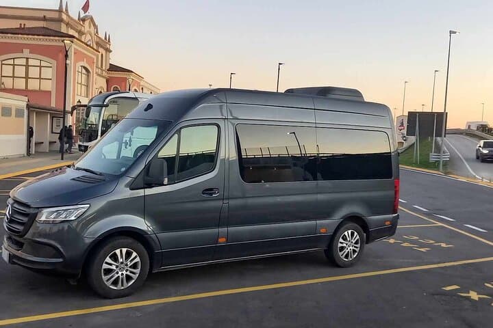 Private Transfer from Venice Marco Polo Airport to P-le Roma