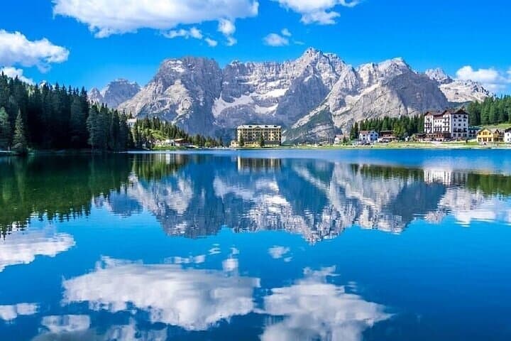 Venice to Dolomites : 3 lakes Auronzo Misurina and Braies