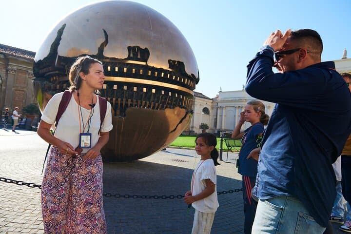 Rome: Early Bird Vatican Museums Small Group Tour (MAX 6 People)