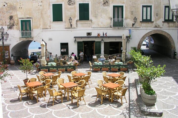 Private direct transfer from Naples to Praiano