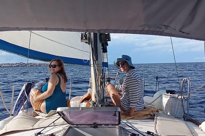 Plemmirio Sailing Tour from Ortigia with Snorkeling