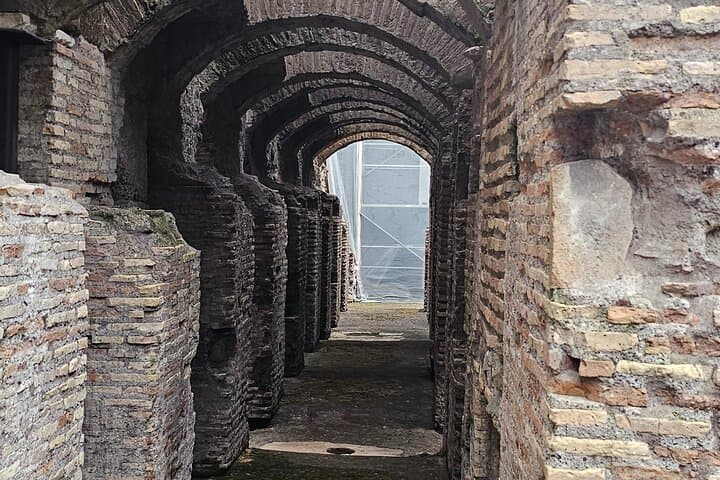 Colosseum Guided Tour : Underground or Arena – Small Group
