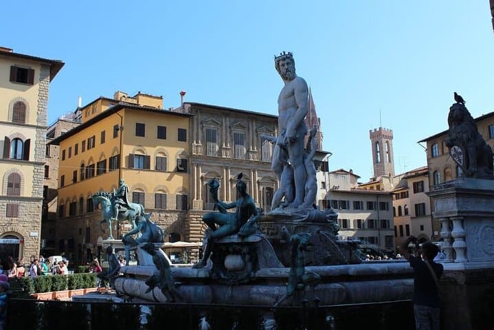 Florence 2 Hours Guided Sightseeing Bike Tour