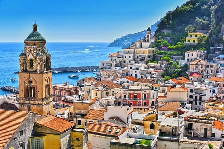 Private direct transfer from Naples to Salerno with local driver