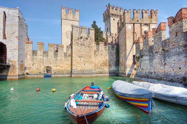Tour to Lake Garda, Sirmione, Desenzano, Borghetto from Verona