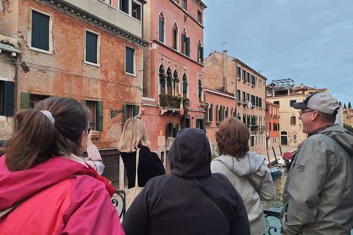 Venice City Wonders Walking Tour with a Local Expert