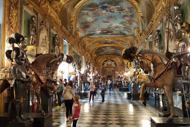 Turin Royal Palace Kid-Friendly Tour with and Holy Shroud Chapel
