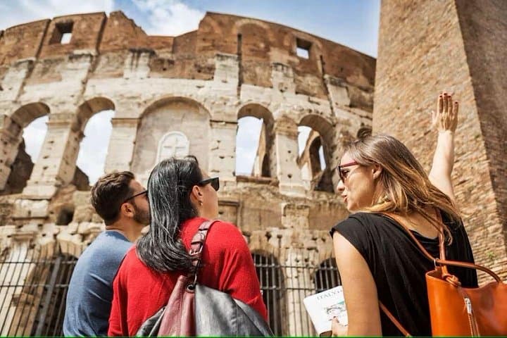 Rome Highlights Private Electric Golf Cart tour with Local Guide