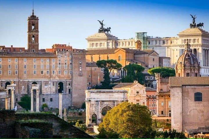 Rome Highlights Private Electric Golf Cart tour with Local Guide