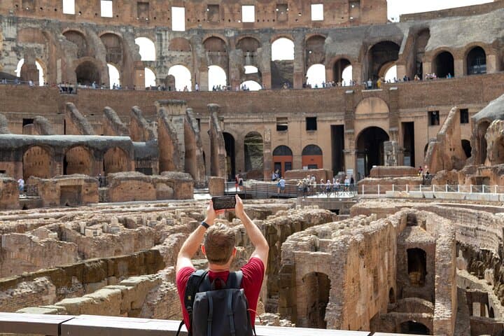 Private 3-Hour Colosseum, Roman Forum, and Palatine Hill Tour