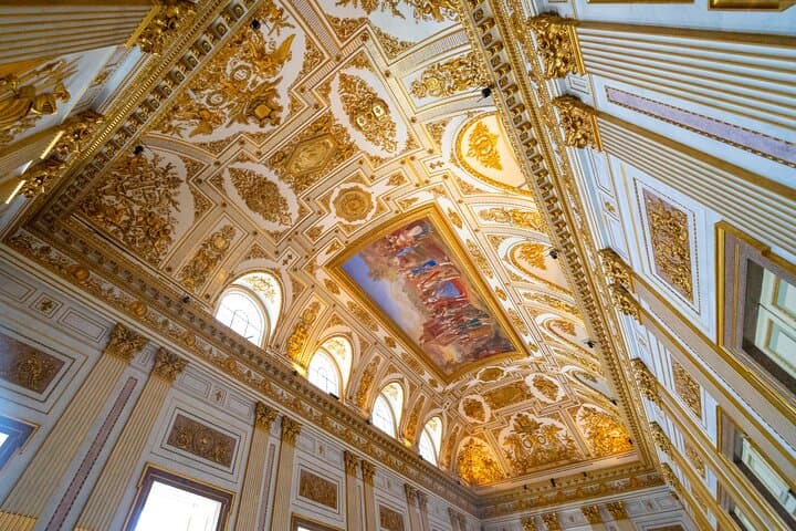 Caserta Royal Palace & Gardens Small Group Tour with Shuttle
